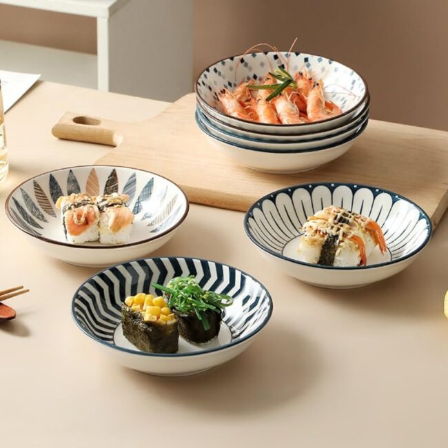 Japanese-Style Ceramic Candy Bowls, Pack of 4